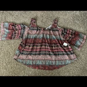 Apricot Lane Top - Open Shouldered